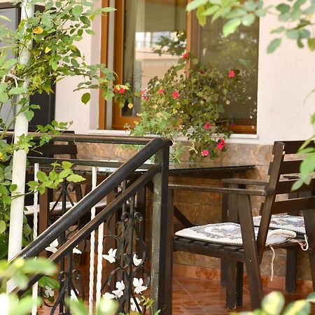 Beach & Chill Apartments Vlorë Extérieur photo