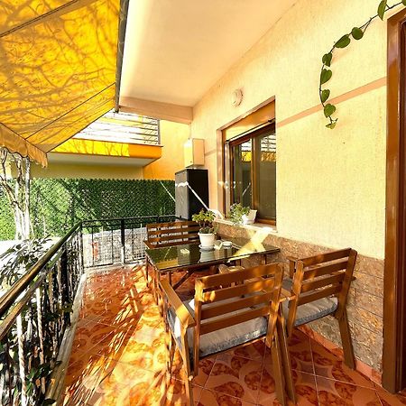 Beach & Chill Apartments Vlorë Extérieur photo