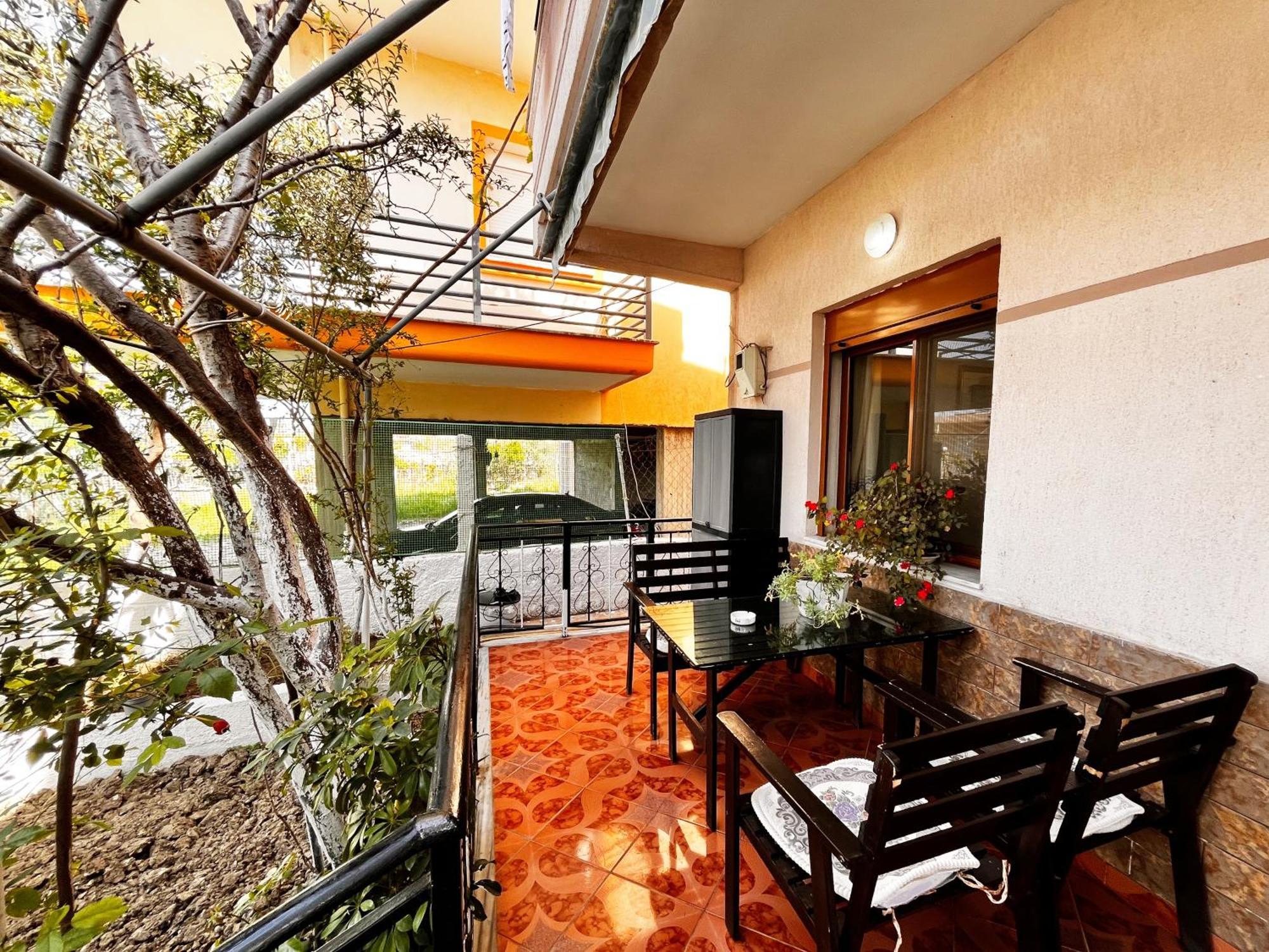 Beach & Chill Apartments Vlorë Extérieur photo