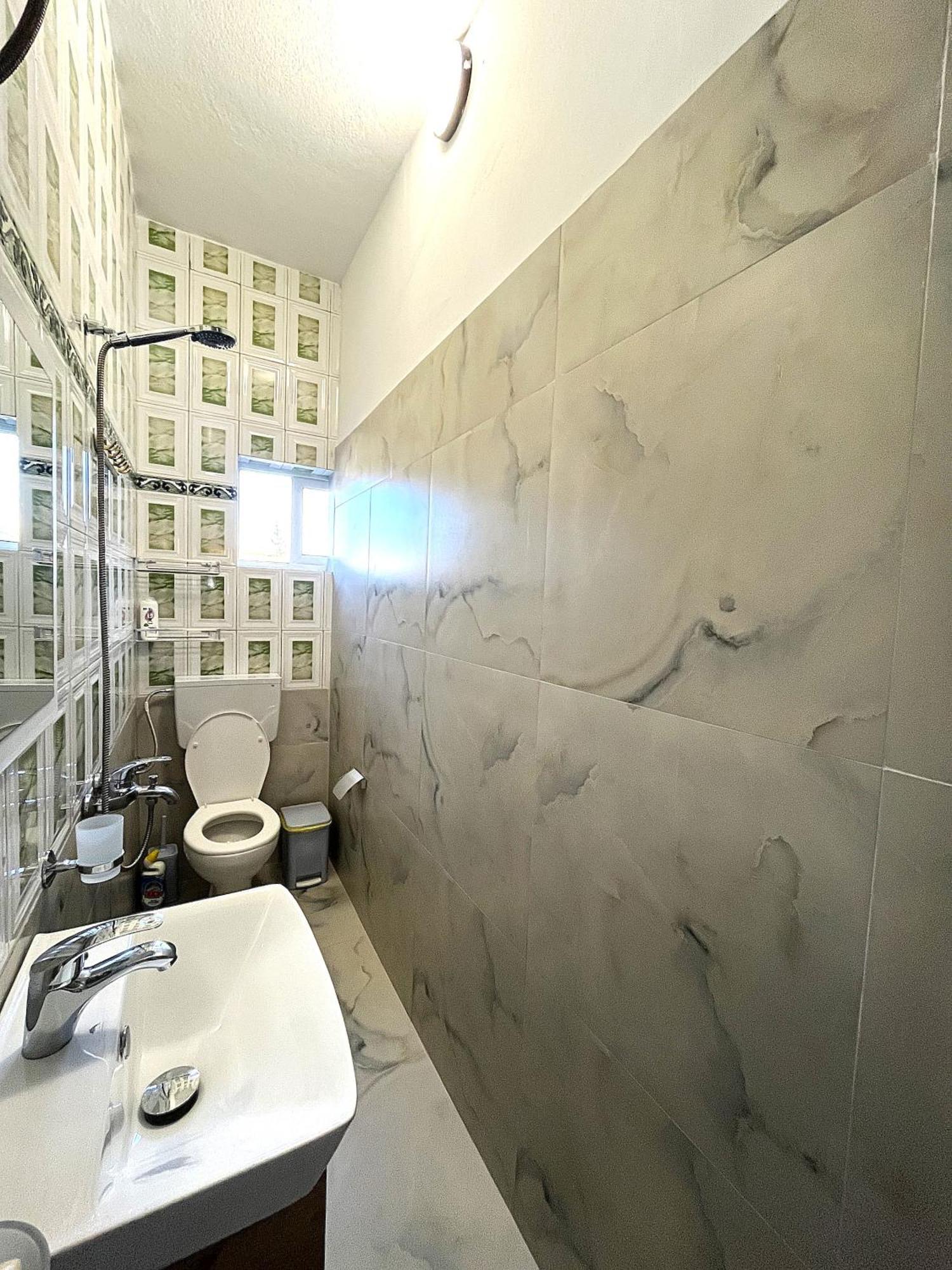 Beach & Chill Apartments Vlorë Extérieur photo