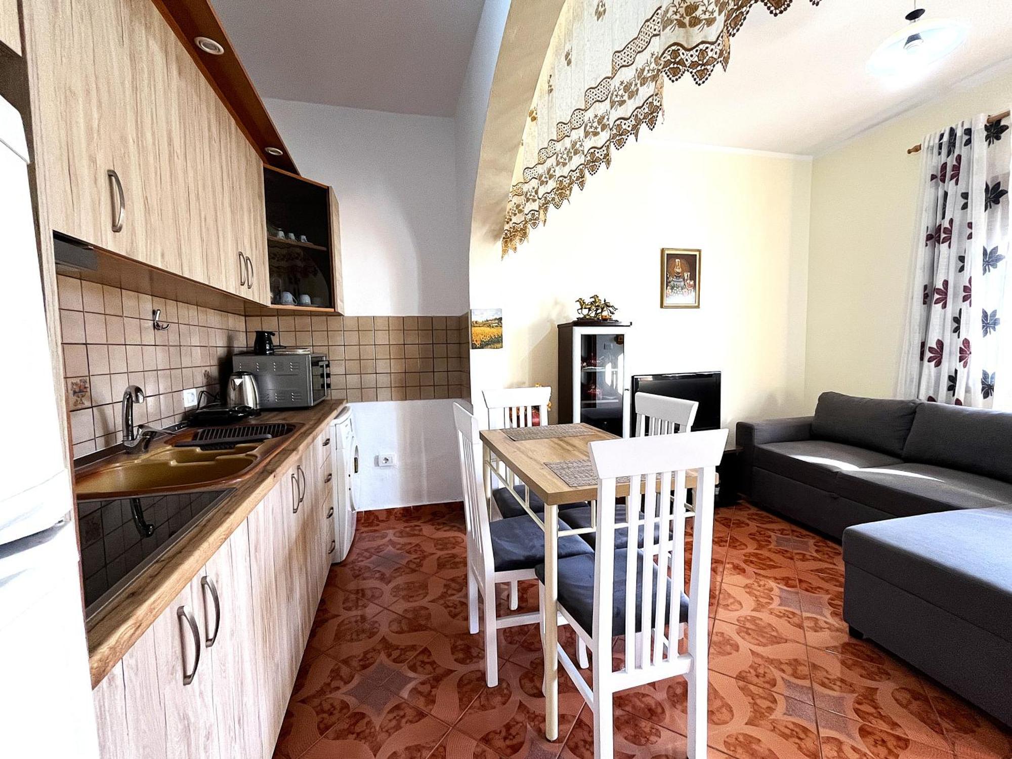 Beach & Chill Apartments Vlorë Extérieur photo